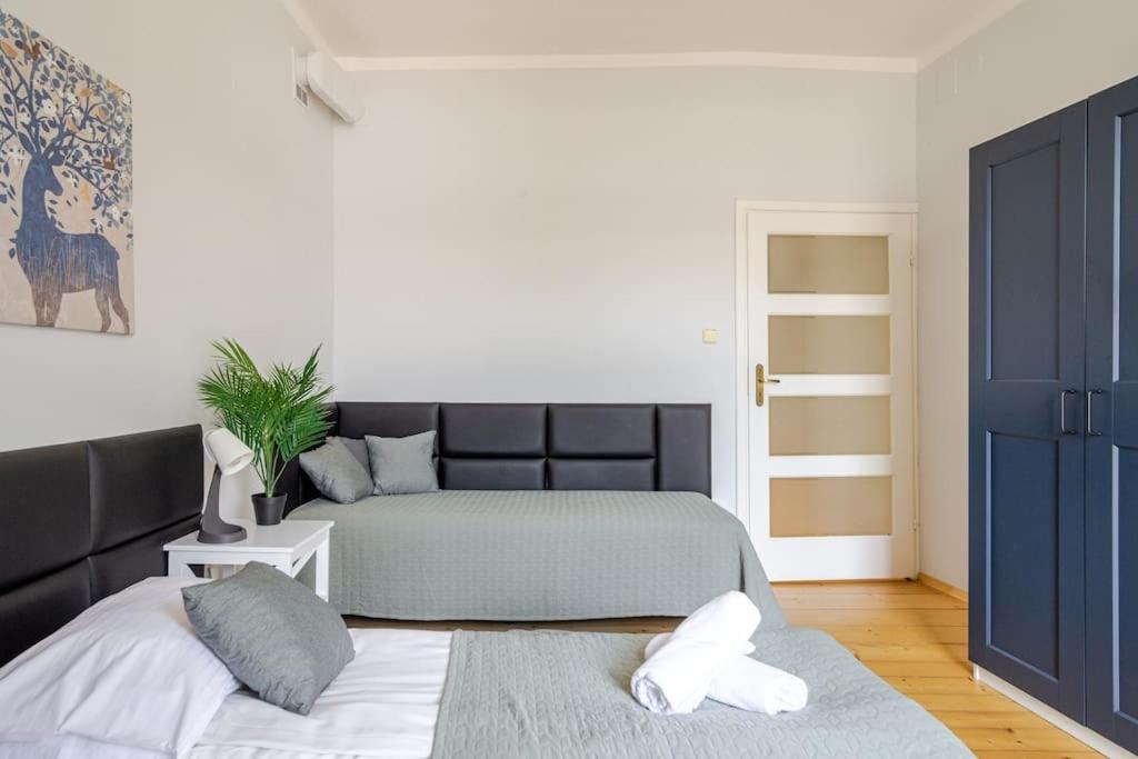 Florianska Gate Luxury Apartments 크라쿠프 외부 사진