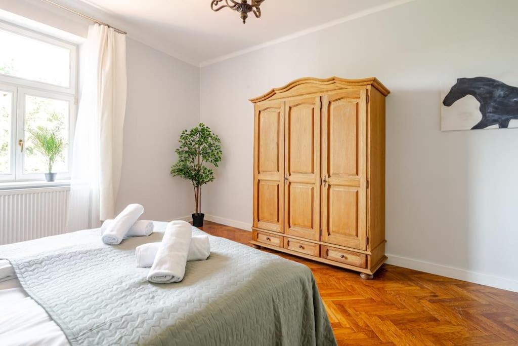 Florianska Gate Luxury Apartments 크라쿠프 외부 사진