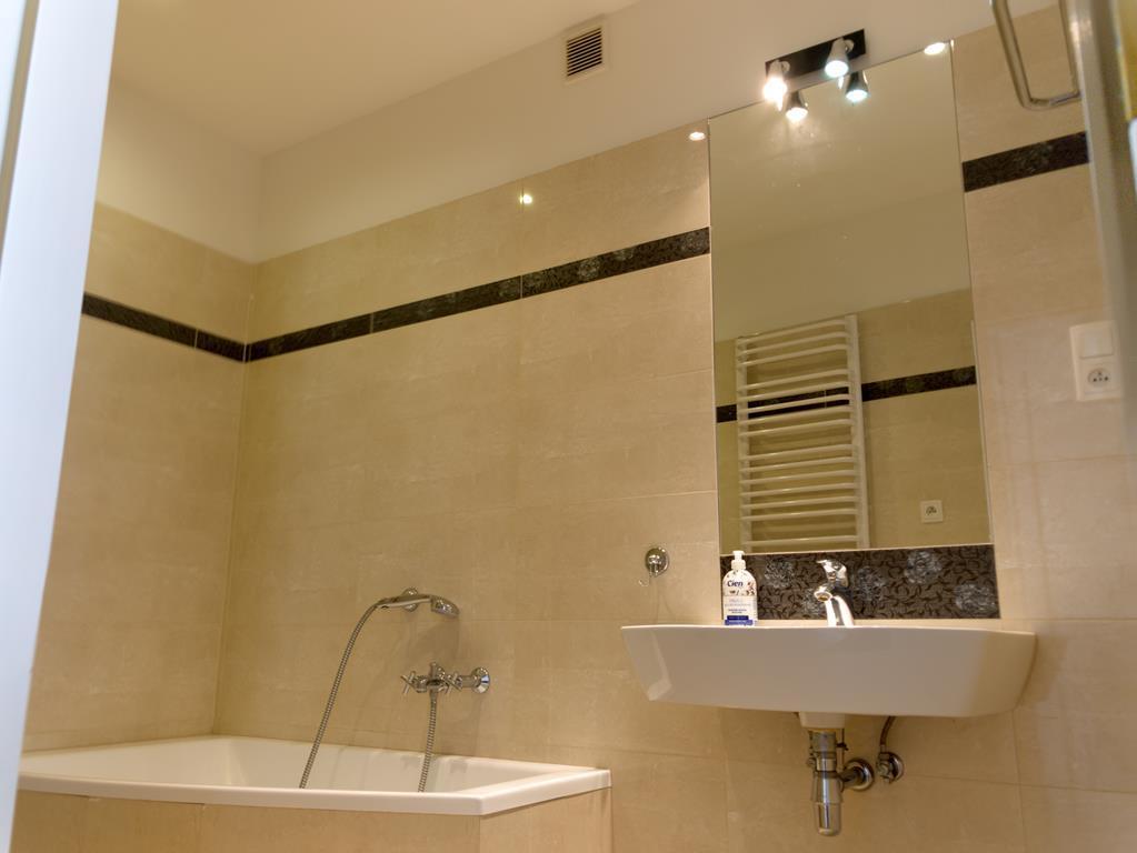 Florianska Gate Luxury Apartments 크라쿠프 외부 사진